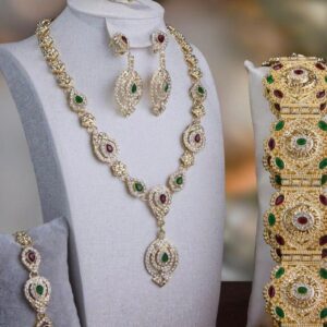 Collier et mdama traditionnel